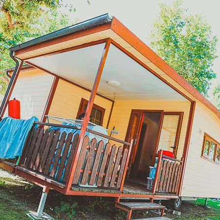Camping Rose Dormelletto Ngoại thất bức ảnh